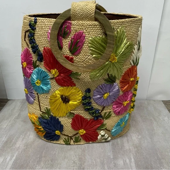 Vintage Embroidered Raffia Straw Tote 3D Floral Boho Market Bag Wooden Handles - Picture 3 of 12